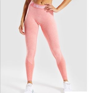New Gymshark flex, peach coral, S